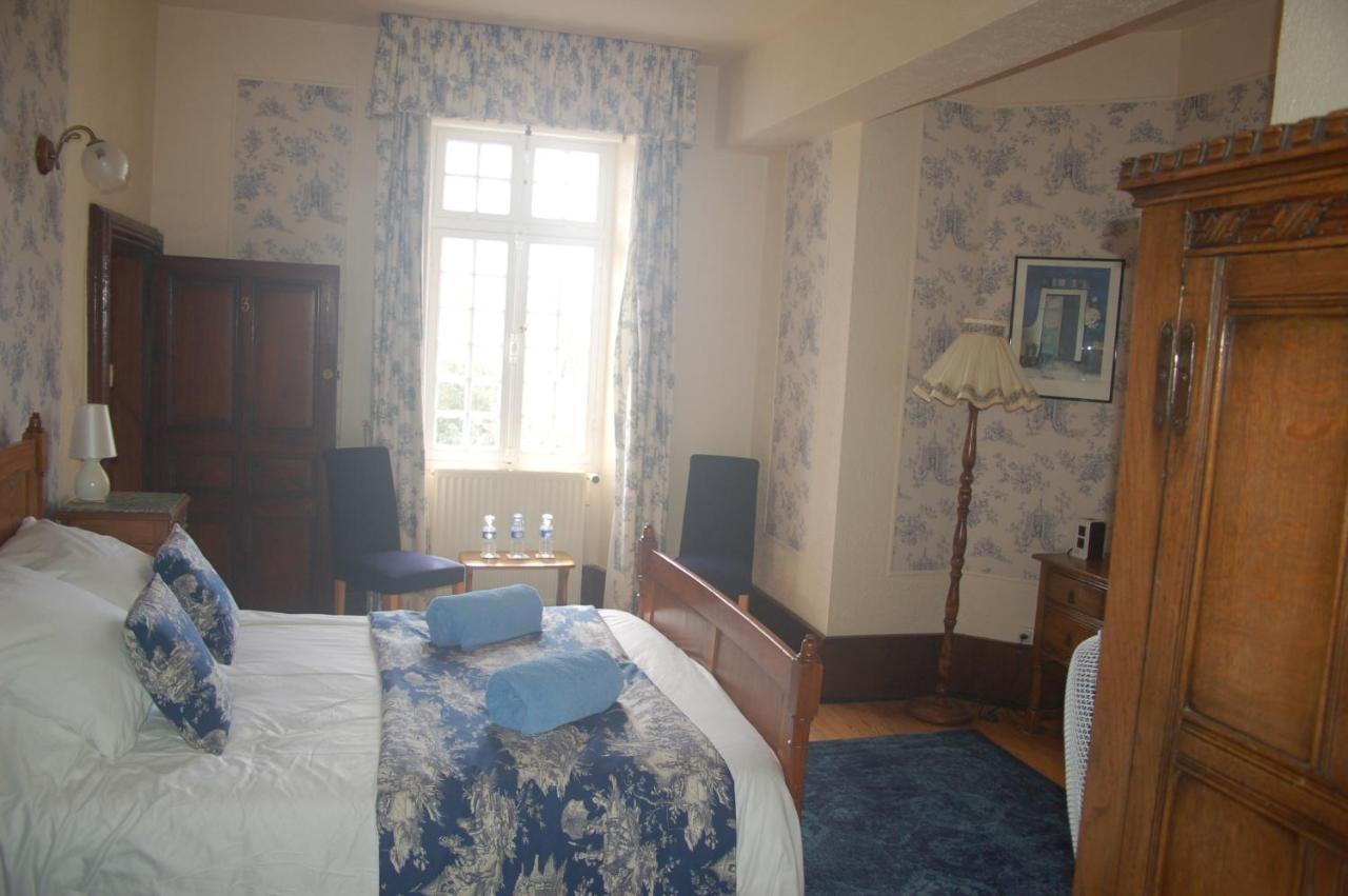 Bed and Breakfast Le Logis Des Quatre Puits Neuvicq-Montguyon Екстер'єр фото